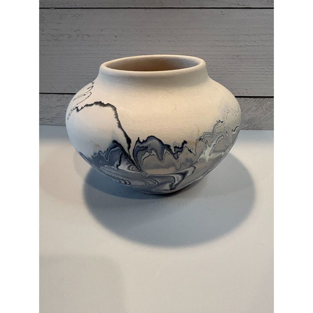 Nemadji Pottery Vase Pot Swirl Marble Folk Art 5.5in Wide 4in Tall Signed Mark